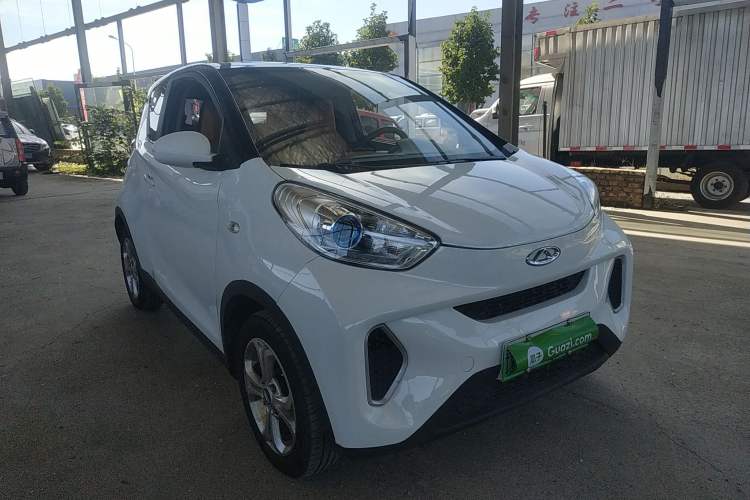 Used Chery New Energy 2018 400 4-Seater Smart Edition Front Right 45 Deg