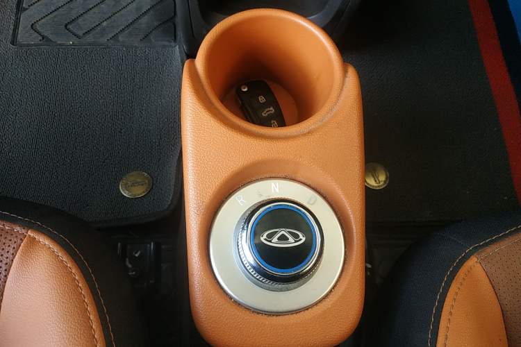 Used Chery New Energy 2018 400 4-Seater Smart Edition Gear Lever