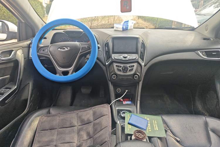 Used Chery New Energy Arrizo 5e 2017 Smart Edition Center Console