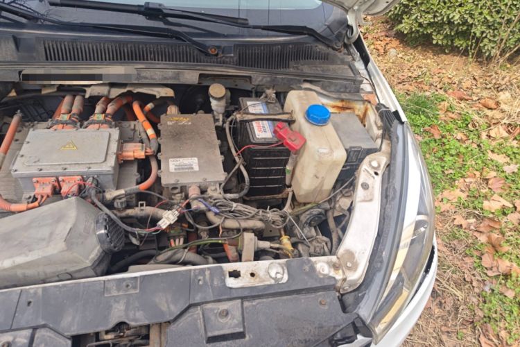 Used Chery New Energy Arrizo 5e 2017 Smart Edition Engine Bay Left