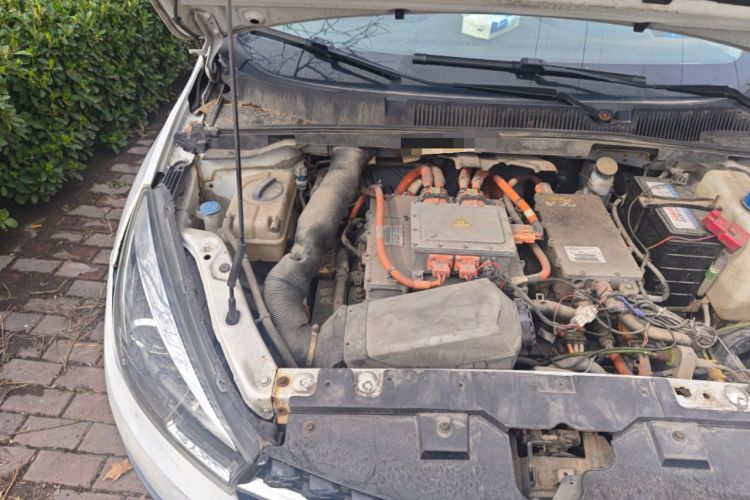 Used Chery New Energy Arrizo 5e 2017 Smart Edition Engine Bay Right