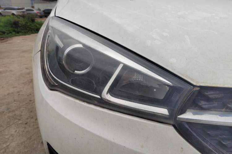 Used Chery New Energy Arrizo 5e 2017 Smart Edition Right Front Headlight