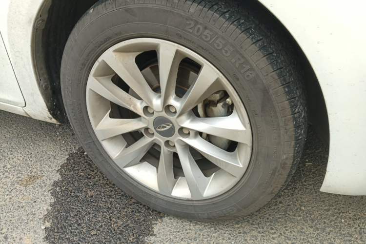 Used Chery New Energy Arrizo 5e 2017 SmartCool Version Right Front Wheel Hub