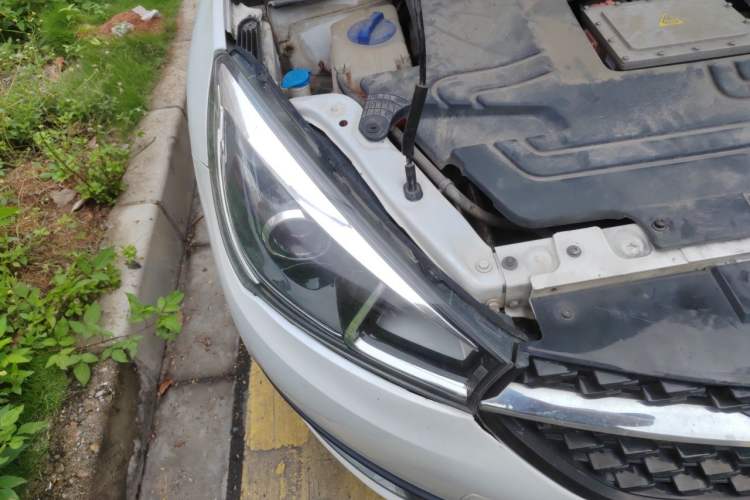 Used Chery New Energy Arrizo 5e 2018 450 ZhiShang Edition Right Front Headlight