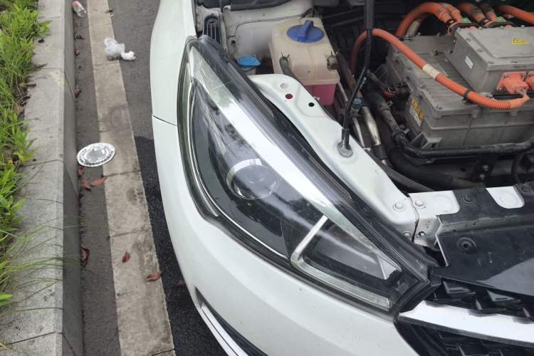 Used Chery New Energy Arrizo 5e 2018 450 ZhiShang Edition Right Front Headlight