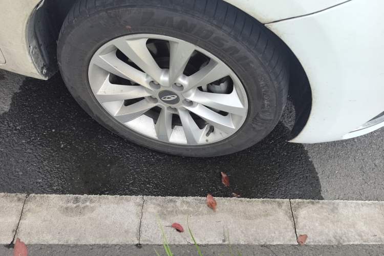 Used Chery New Energy Arrizo 5e 2018 450 ZhiShang Edition Right Front Wheel Hub