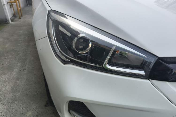 Used Chery New Energy Arrizo e 2019 Comfort Edition Right Front Headlight