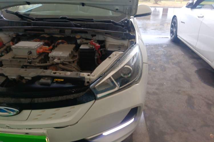 Used Chery New Energy Arrizo e 2020 Travel Edition Engine Bay Left