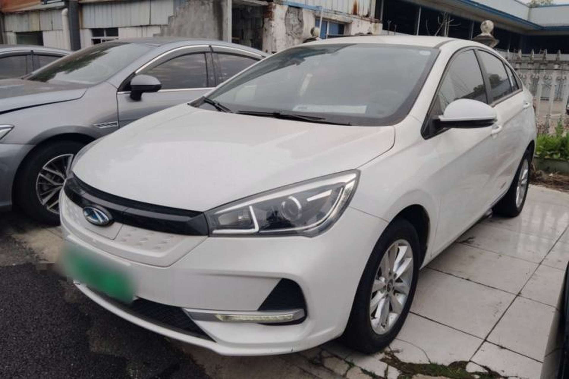 Used Chery New Energy Arrizo e 2020 Travel Edition Plus Front Left 45 Deg