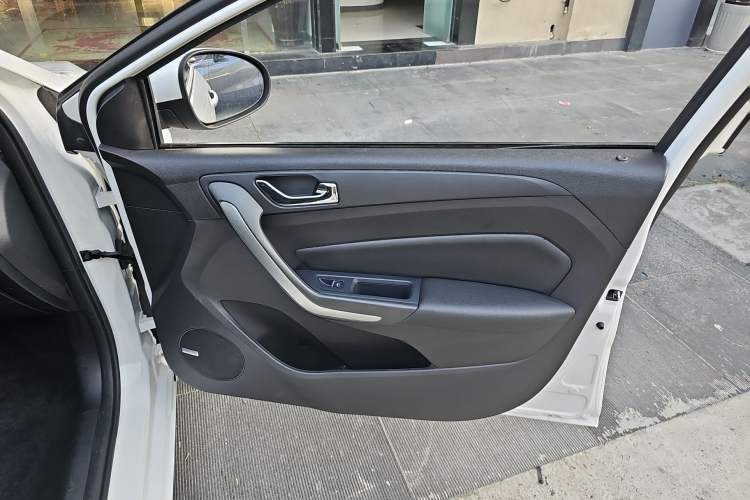 Used Chery New Energy Arrizo e 2020 Travel Edition Plus Interior 5