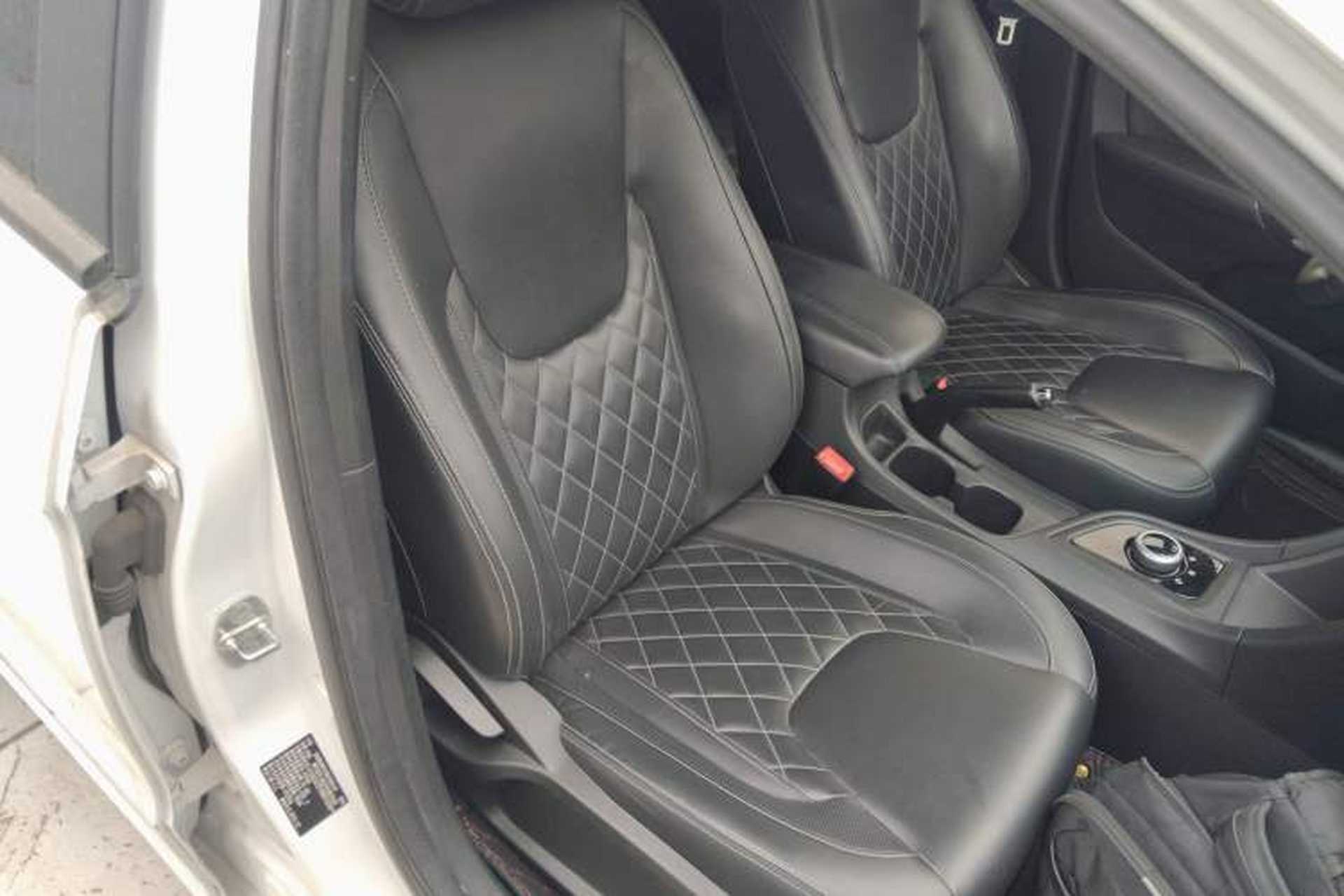 Used Chery New Energy Arrizo e 2020 Travel Edition Plus Right Front Seat