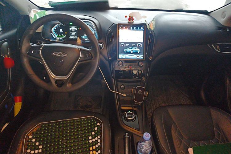 Used Chery New Energy Arrizo e 2022 Travel Edition Center Console