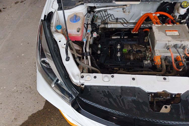 Used Chery New Energy Arrizo e 2022 Travel Edition Engine Bay Right