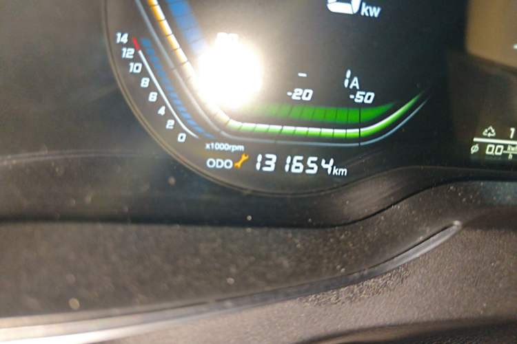 Used Chery New Energy Arrizo e 2022 Travel Edition Odometer Close Up