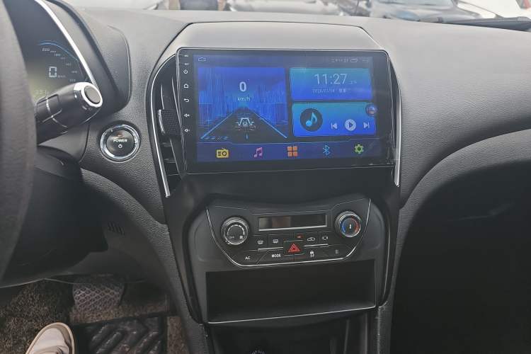 Used Chery New Energy Arrizo e 2023 Travel Edition Audio And AC Panel