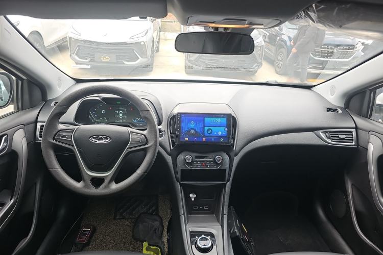 Used Chery New Energy Arrizo e 2023 Travel Edition Center Console