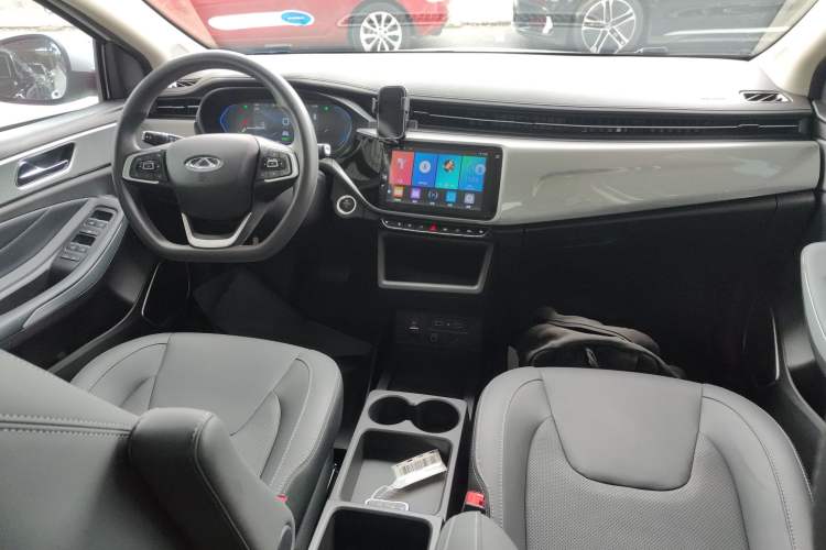 Used Chery New Energy Arrizo e 2024 405km Travel Edition Center Console