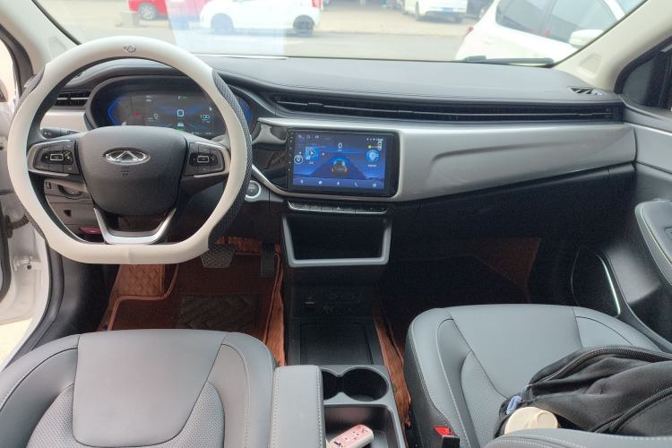Used Chery New Energy Arrizo e 2024 405km Travel Edition Center Console