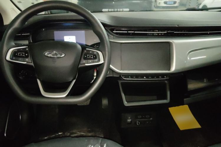 Used Chery New Energy Arrizo e 2024 405km Travel Edition Center Console