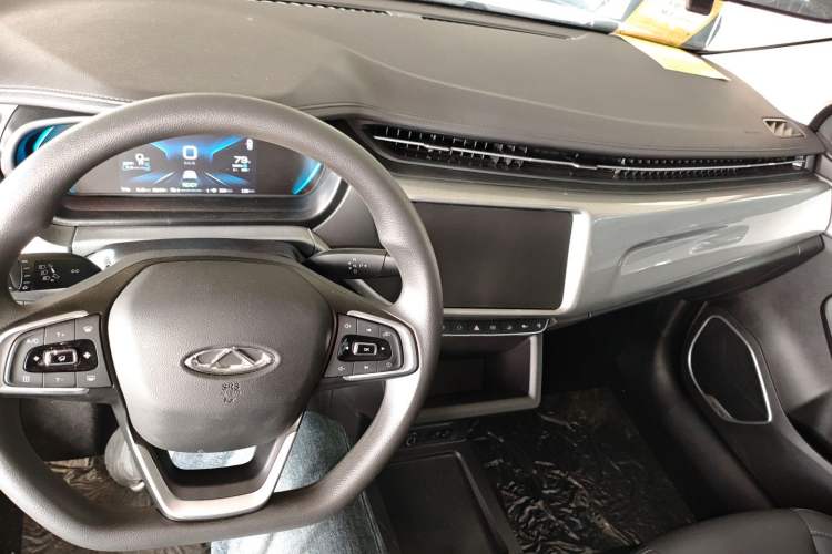Used Chery New Energy Arrizo e 2024 405km Travel Edition Center Console