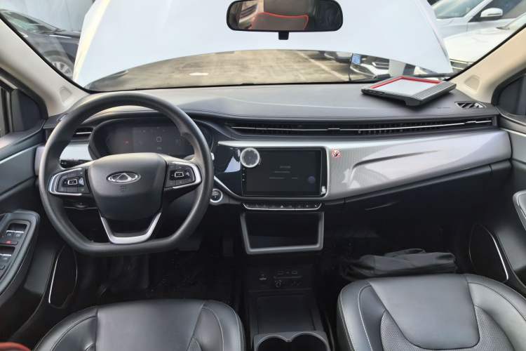 Used Chery New Energy Arrizo e 2024 405km Travel Edition Center Console