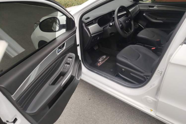 Used Chery New Energy Arrizo e 2024 405km Travel Edition Driver Seat