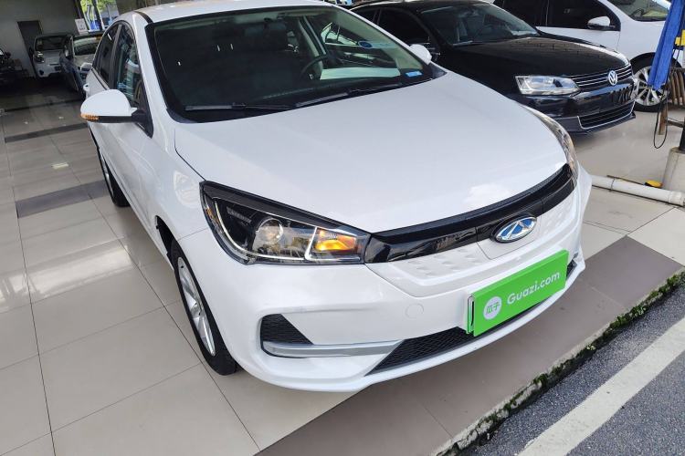 Used Chery New Energy Arrizo e 2024 405km Travel Edition Front Right 45 Deg