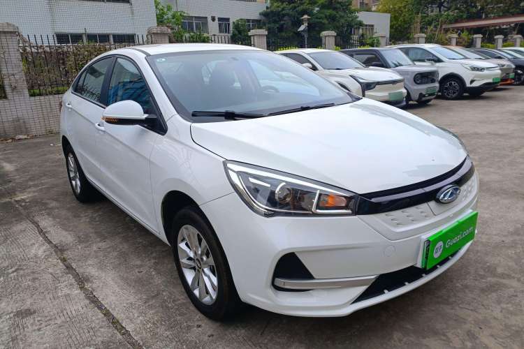 Used Chery New Energy Arrizo e 2024 405km Travel Edition Front Right 45 Deg