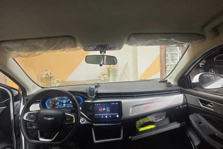 Used Chery New Energy Arrizo e 2024 405km Travel Edition Headliner