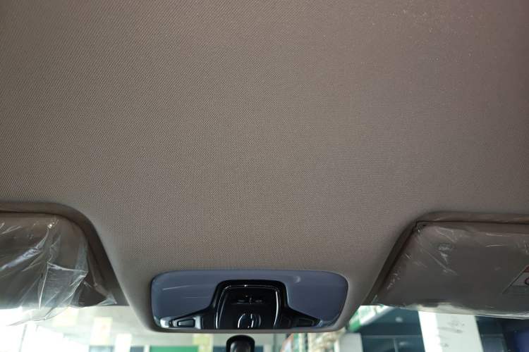Used Chery New Energy Arrizo e 2024 405km Travel Edition Headliner