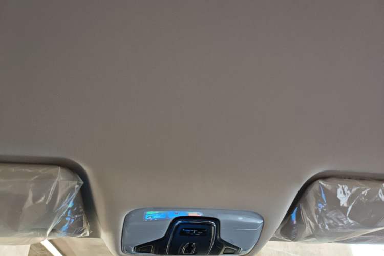 Used Chery New Energy Arrizo e 2024 405km Travel Edition Headliner