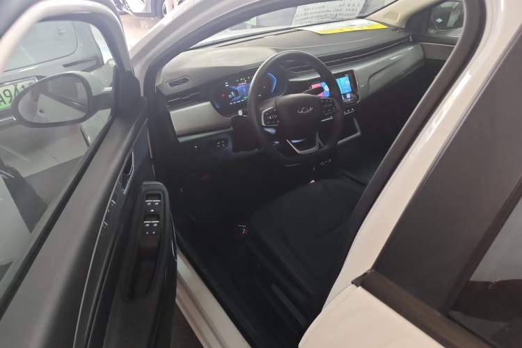 Used Chery New Energy Arrizo e 2024 405km Travel Edition Interior 3