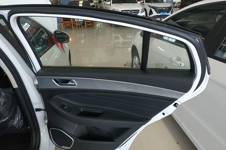 Used Chery New Energy Arrizo e 2024 405km Travel Edition Interior 6