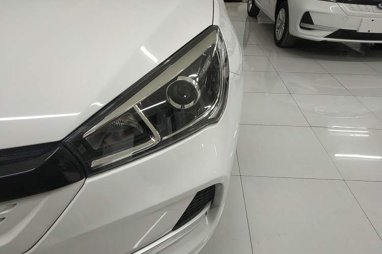 Used Chery New Energy Arrizo e 2024 405km Travel Edition Left Front Headlight