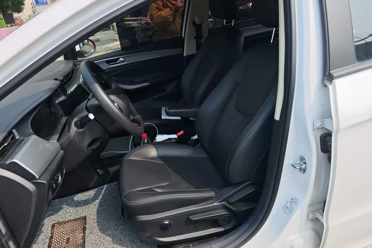 Used Chery New Energy Arrizo e 2024 405km Travel Edition Left Front Seat
