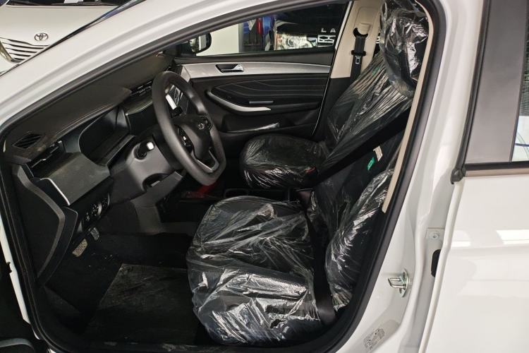 Used Chery New Energy Arrizo e 2024 405km Travel Edition Left Front Seat