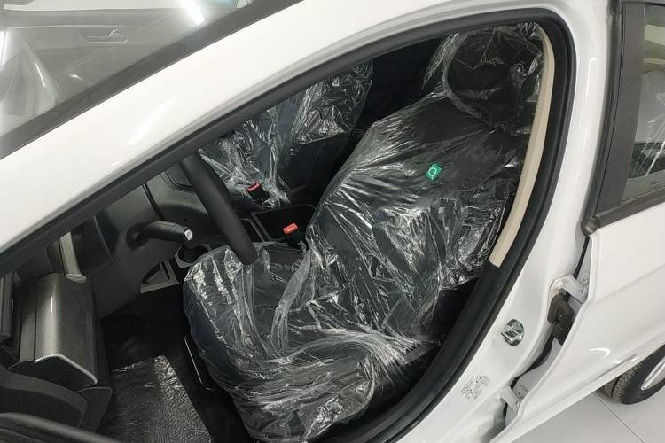Used Chery New Energy Arrizo e 2024 405km Travel Edition Left Front Seat