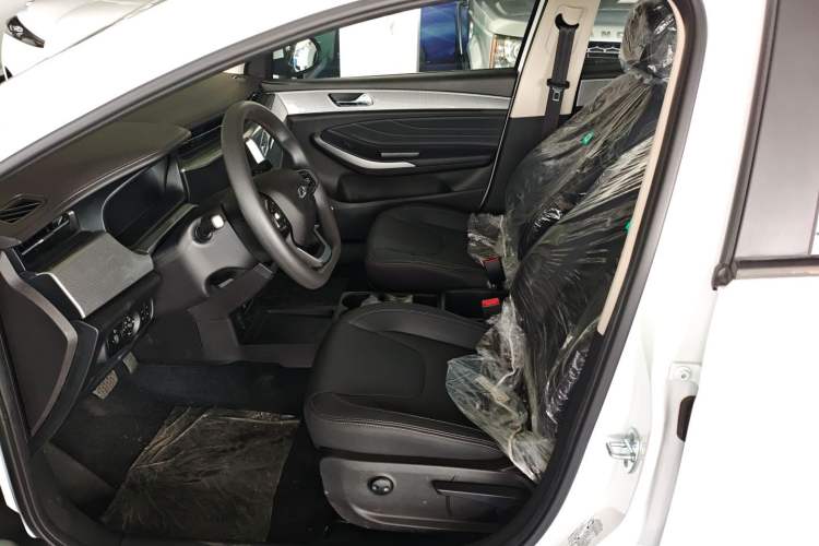 Used Chery New Energy Arrizo e 2024 405km Travel Edition Left Front Seat