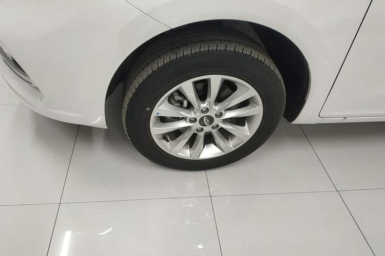 Used Chery New Energy Arrizo e 2024 405km Travel Edition Left Front Wheel Hub