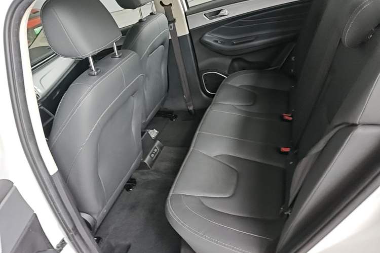 Used Chery New Energy Arrizo e 2024 405km Travel Edition Left Rear Seat