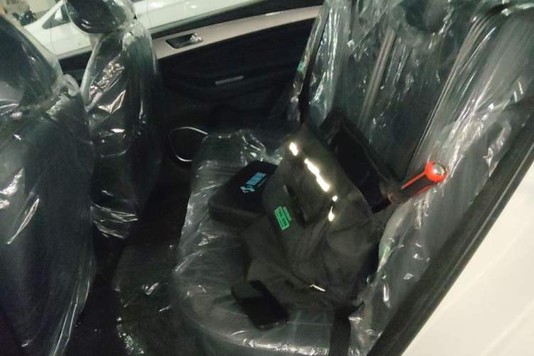 Used Chery New Energy Arrizo e 2024 405km Travel Edition Left Rear Seat