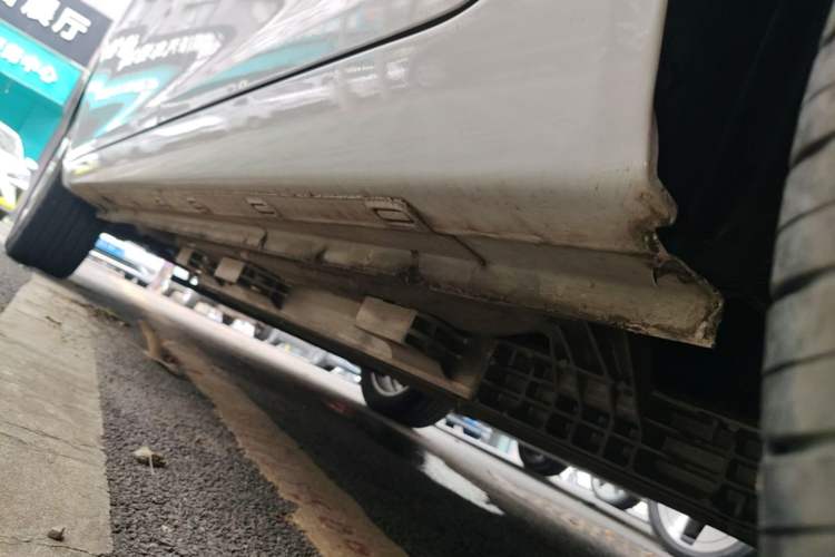 Used Chery New Energy Arrizo e 2024 405km Travel Edition Left Side Sill