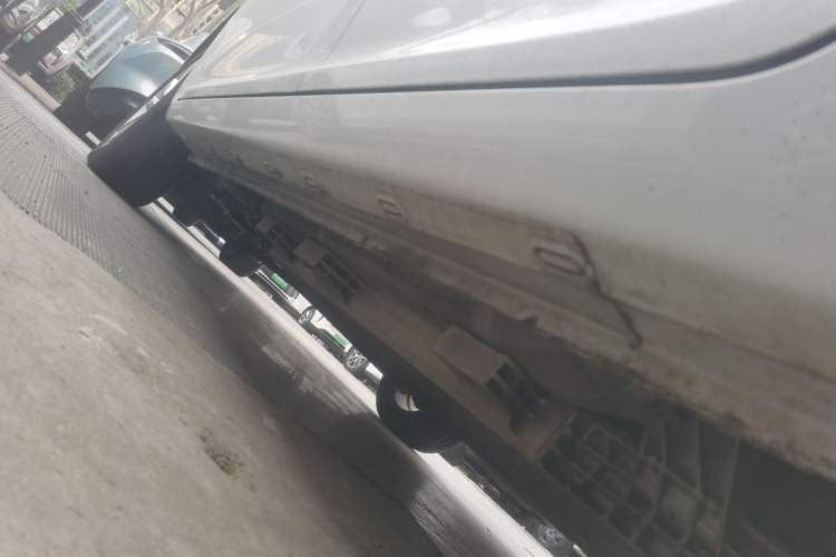 Used Chery New Energy Arrizo e 2024 405km Travel Edition Left Side Sill