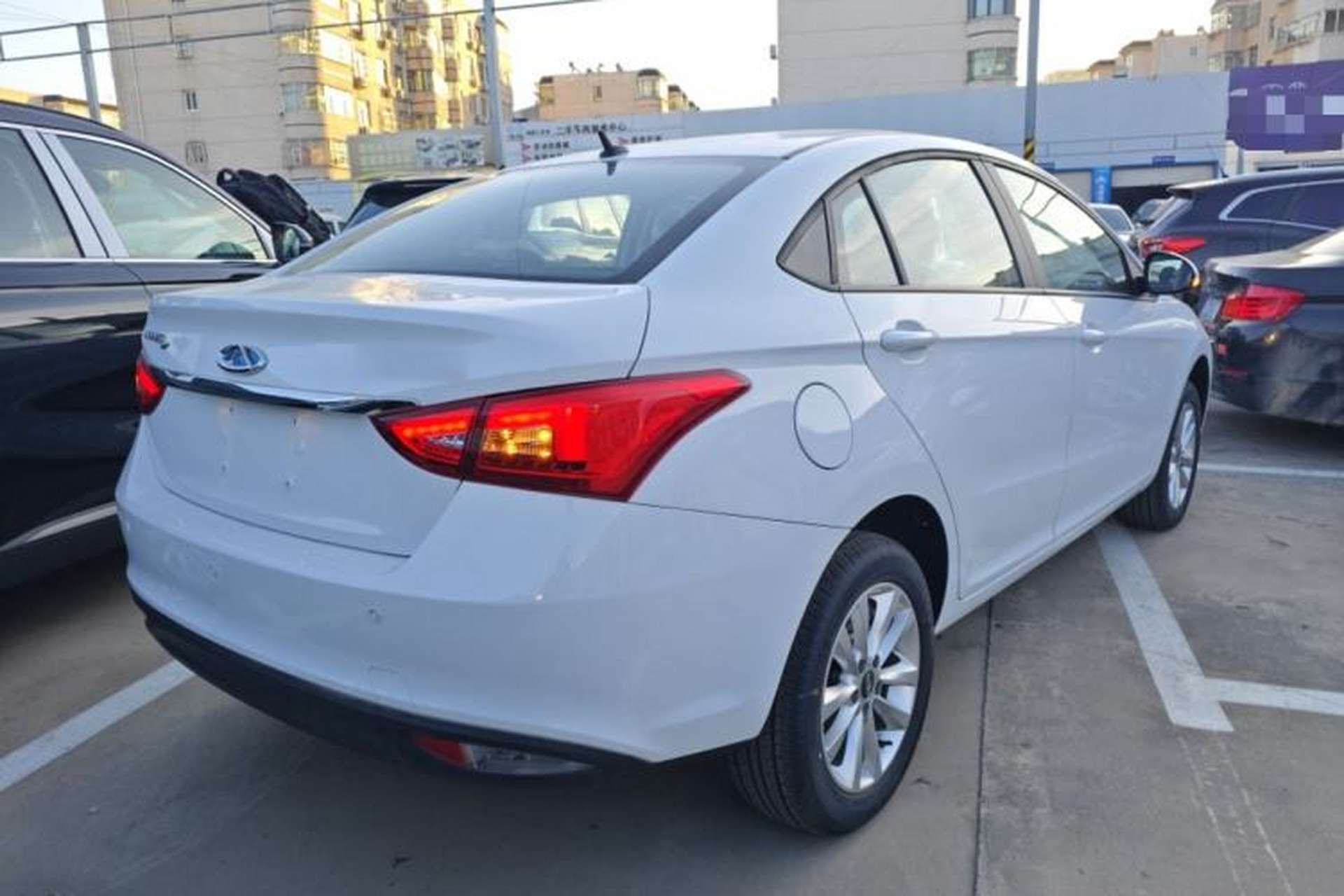 Used Chery New Energy Arrizo e 2024 455km Travel Edition Rear Right 45 Deg