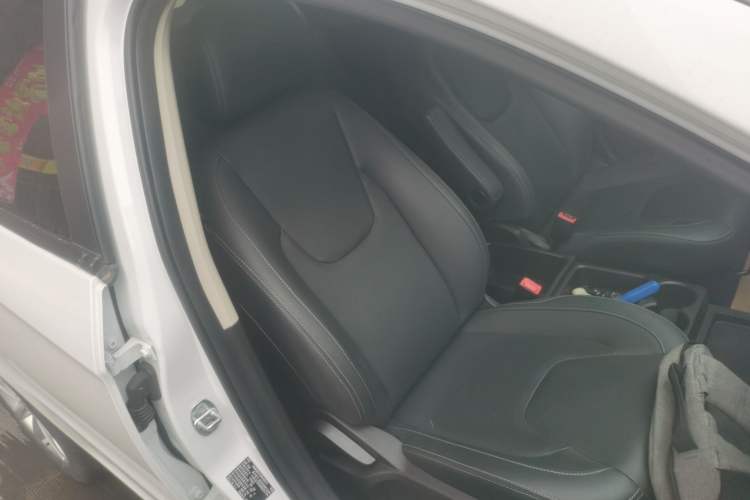Used Chery New Energy Arrizo e 2024 405km Travel Edition Right Front Seat