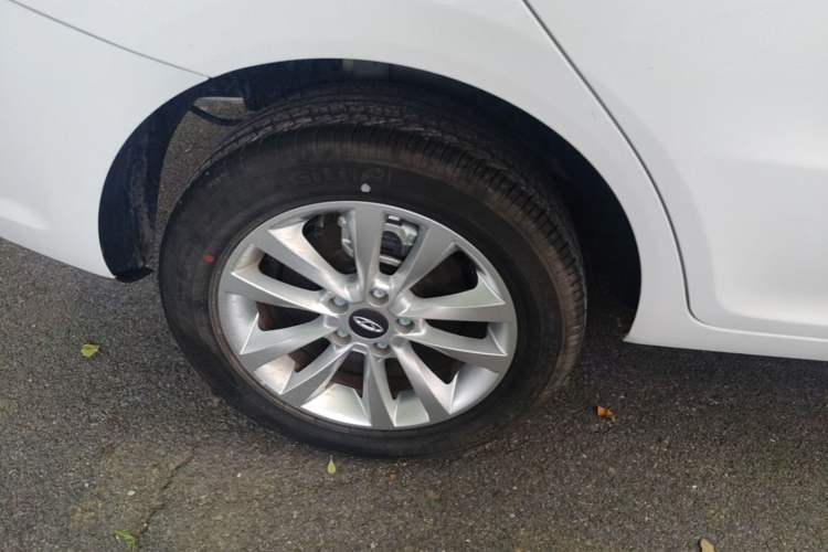 Used Chery New Energy Arrizo e 2024 405km Travel Edition Right Rear Wheel Hub