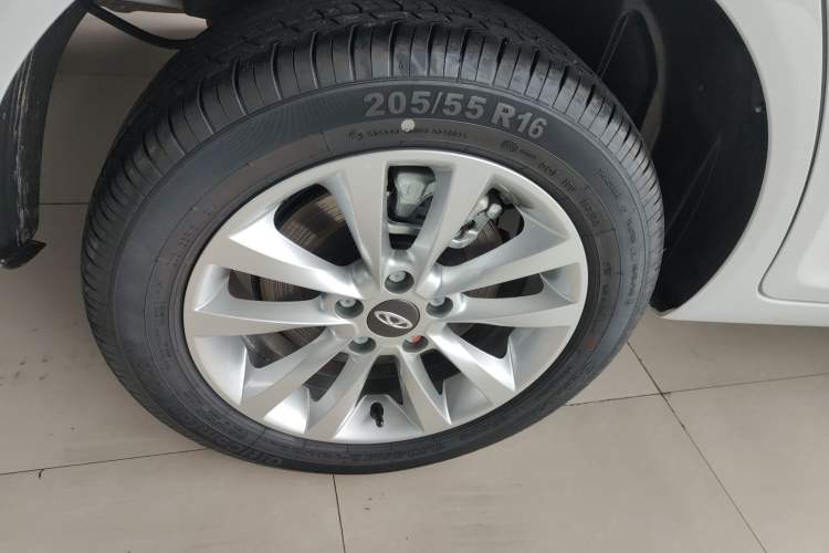 Used Chery New Energy Arrizo e 2024 405km Travel Edition Right Rear Wheel Hub