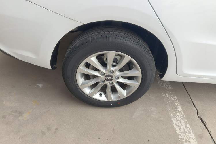 Used Chery New Energy Arrizo e 2024 405km Travel Edition Right Rear Wheel Hub