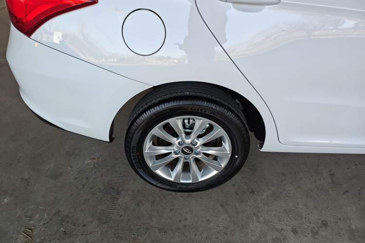 Used Chery New Energy Arrizo e 2024 405km Travel Edition Right Rear Wheel Hub