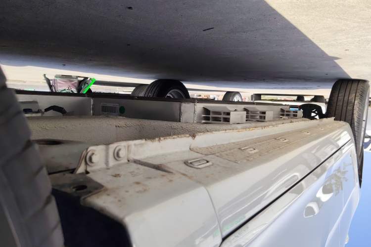 Used Chery New Energy Arrizo e 2024 405km Travel Edition Right Side Sill